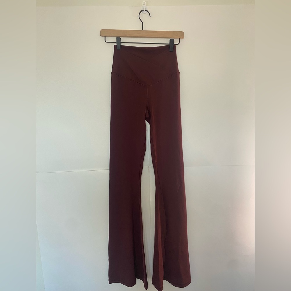 Aerie offline real me high waisted crossover flare legging